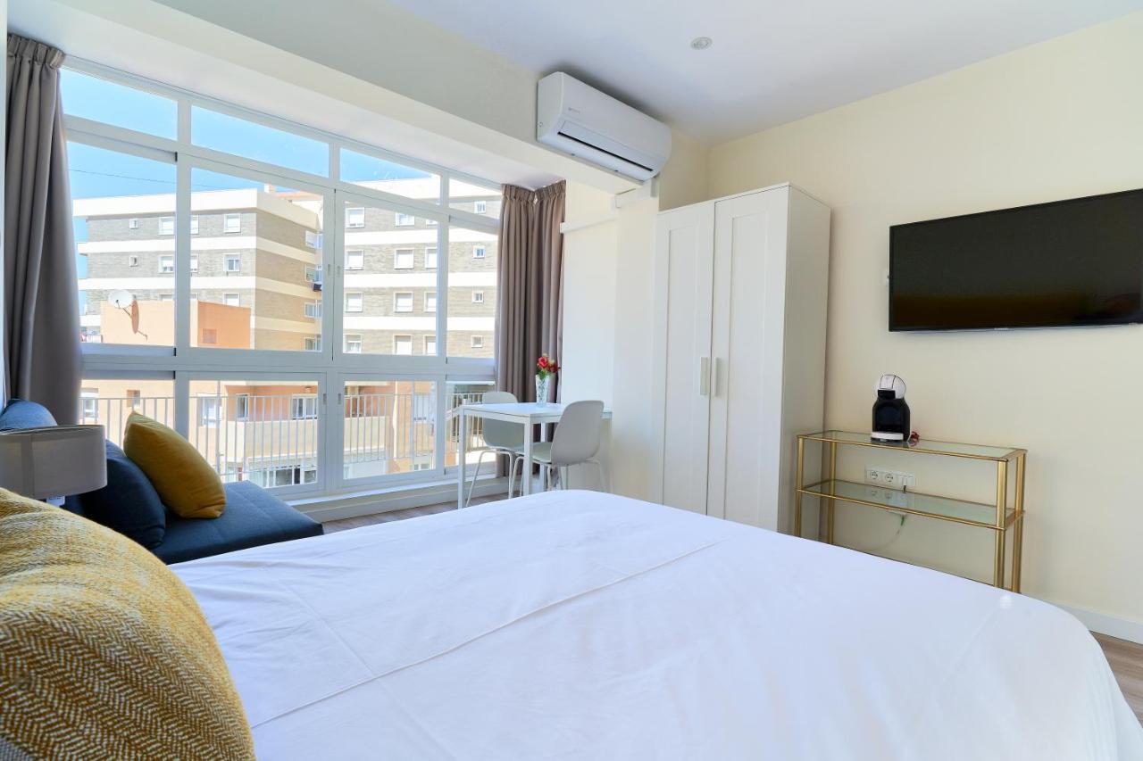 Malaguetabeach Apartment Малага Екстер'єр фото